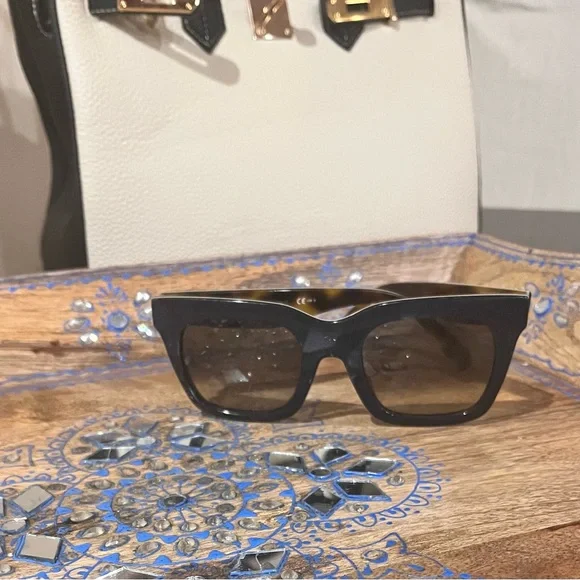Celine | Accessories | Celine Navy And Tortoise Sunglasses  display picture 3